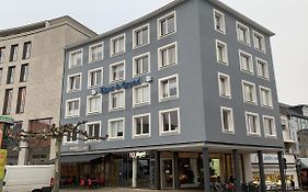 Waffel Cafe HOSTEL Monteurwohnung Ferienwohnung